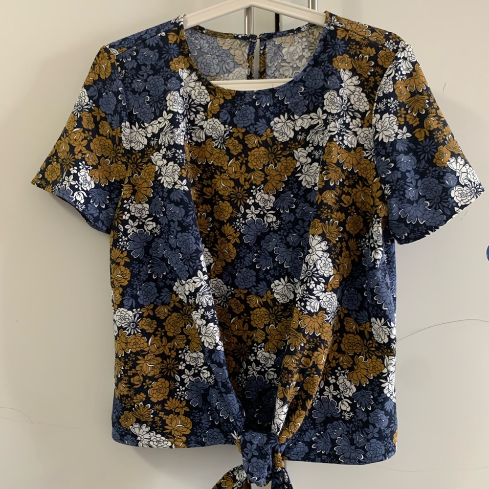 Blouse, size 2